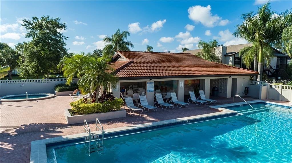 MIRROR LAKE - Residential Lease