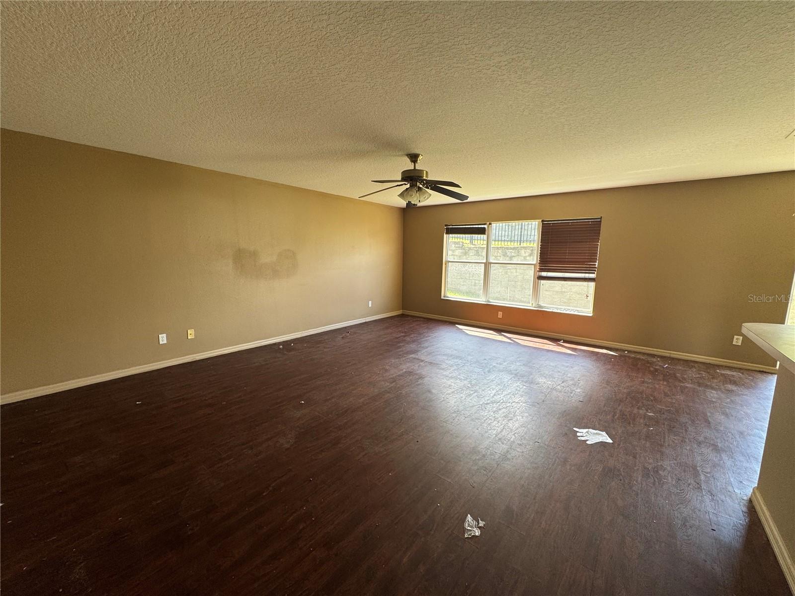 430 SOUTHRIDGE ROAD