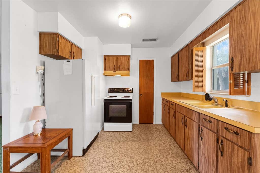 Photo of 155 E Goodheart Avenue, Lake Mary, FL 32746 (MLS # L4963279)