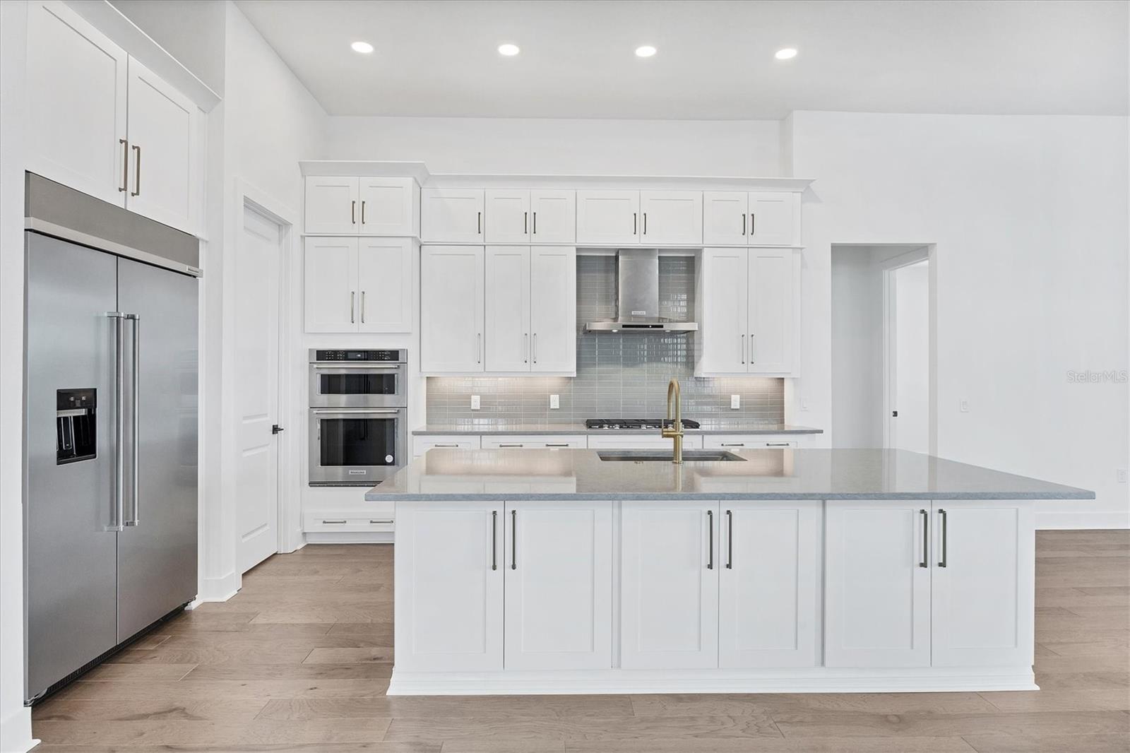 ISLES/LAKEWOOD RANCH PH IV - Residential