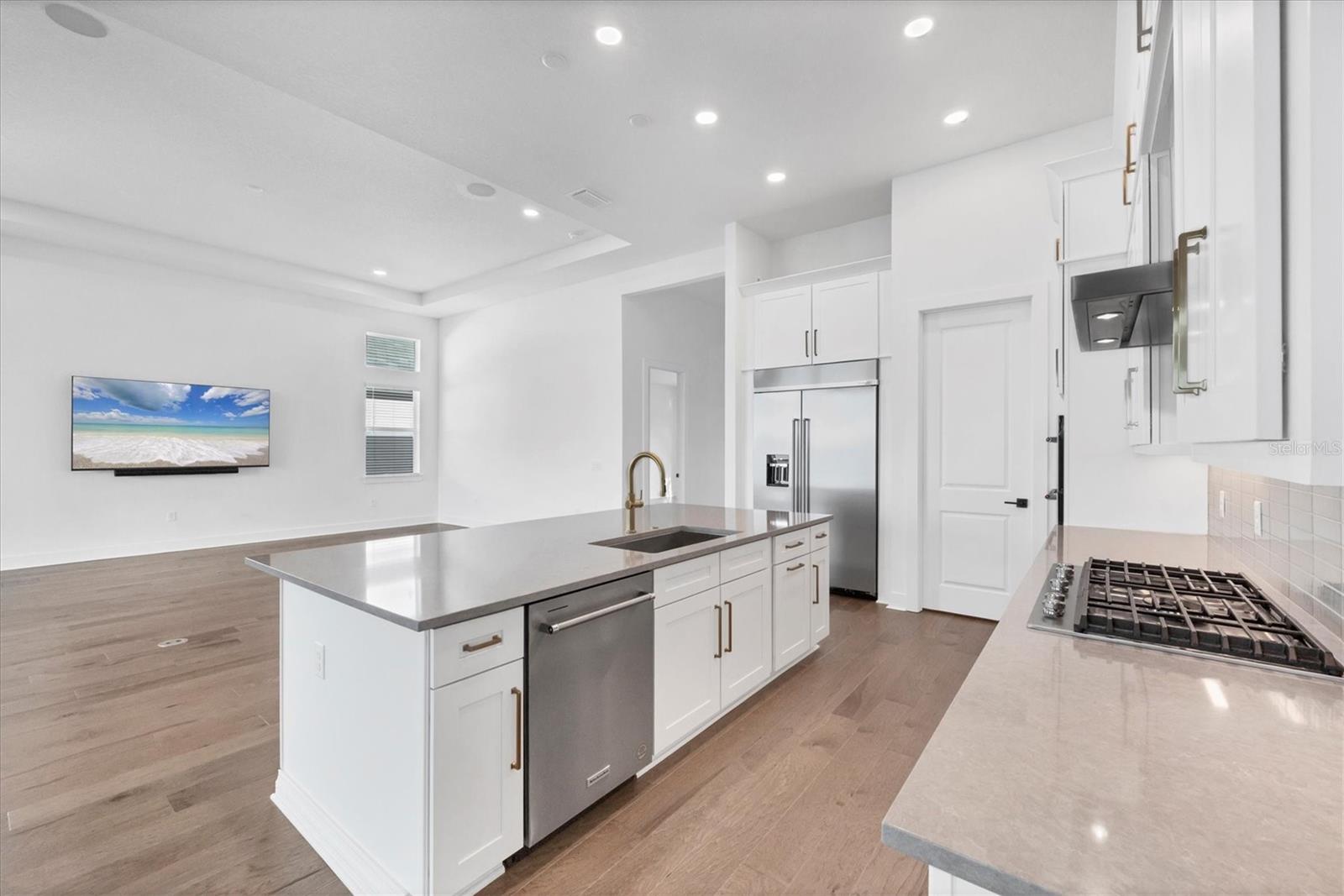 ISLES/LAKEWOOD RANCH PH IV - Residential