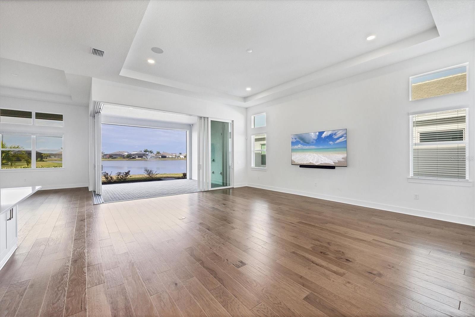 ISLES/LAKEWOOD RANCH PH IV - Residential