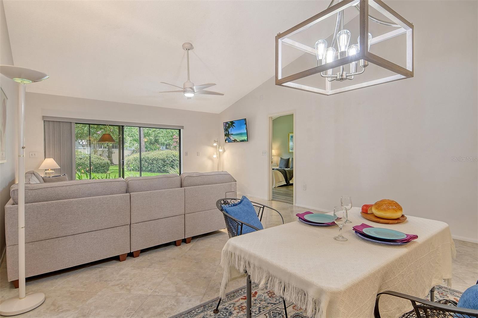 CLUBSIDE AT PALM-AIRE I & II - Residential