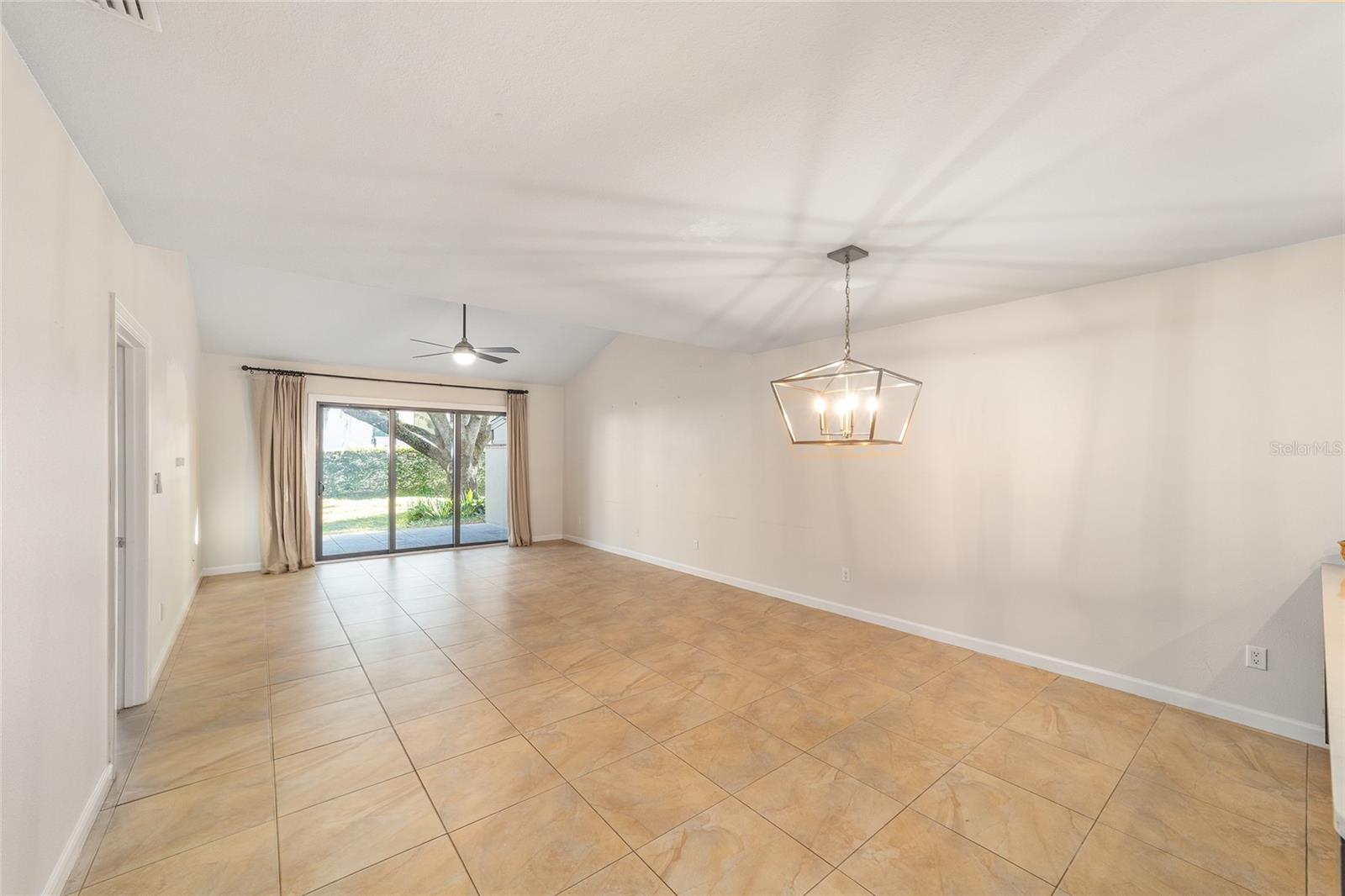 1892 SE CLATTER BRIDGE ROAD