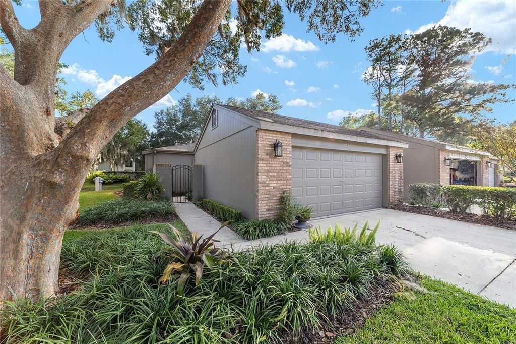 Photo of 1892 SE Clatter Bridge Road, Ocala, FL 34471 (MLS # TB8446217)