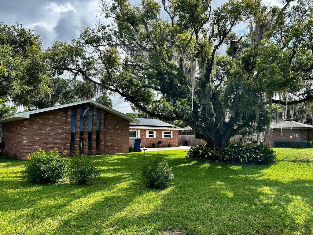 Photo of 2950 N Shell Road, Deland, FL 32720 (MLS # V4948479)