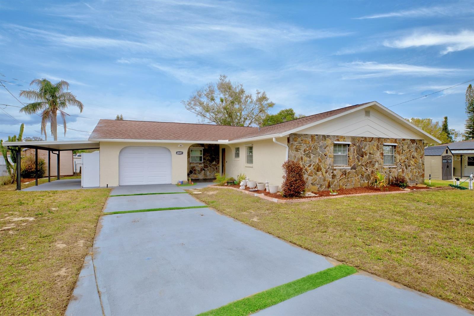 DINNER LAKE HEIGHTS - Residential