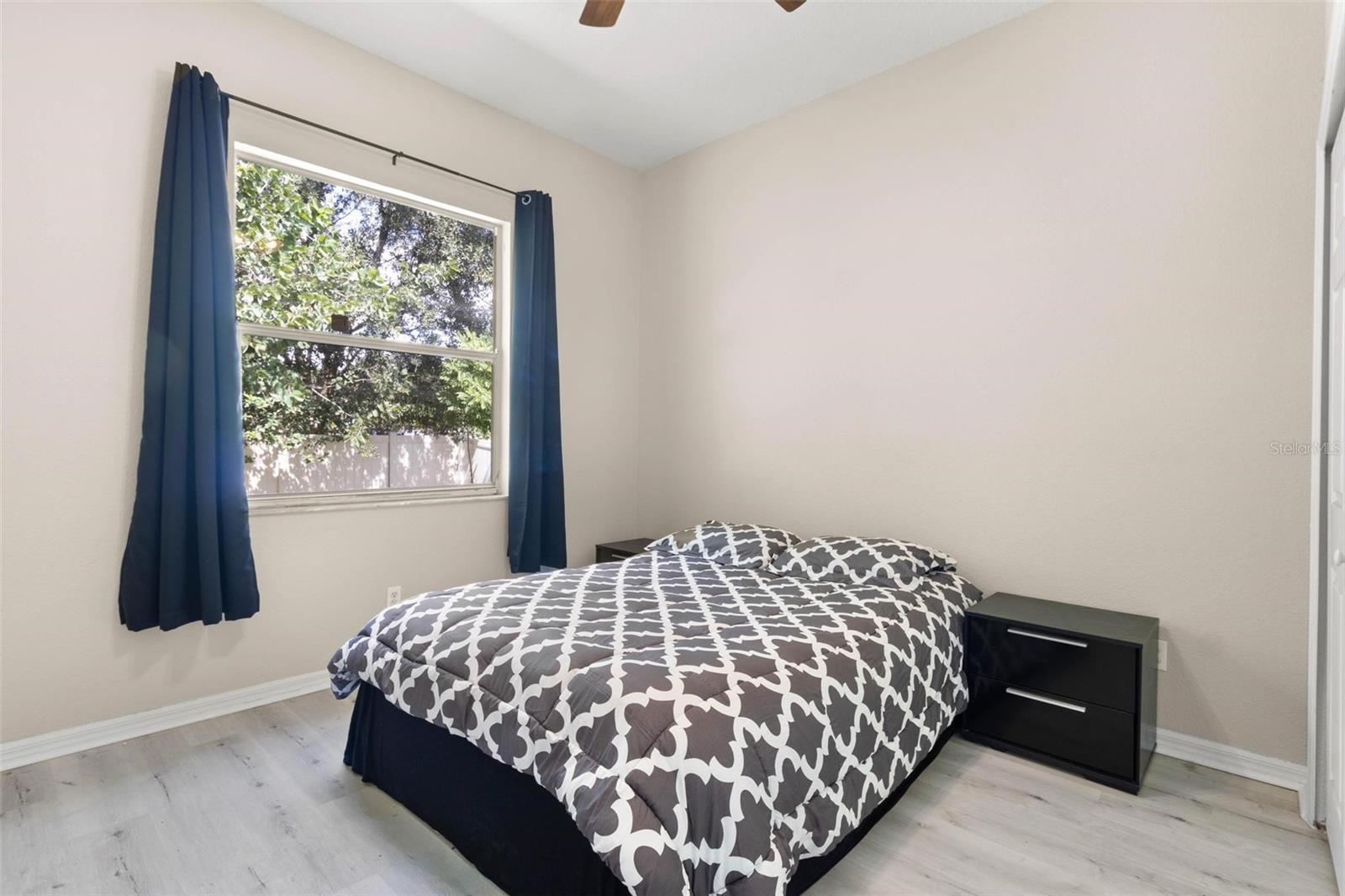 BLOOMINGDALE VILLAGE PH I SUB - Residential