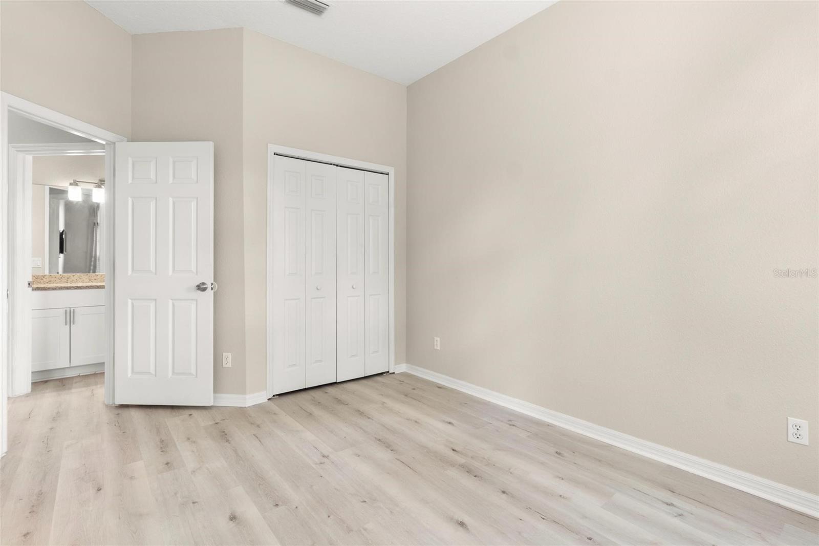 BLOOMINGDALE VILLAGE PH I SUB - Residential