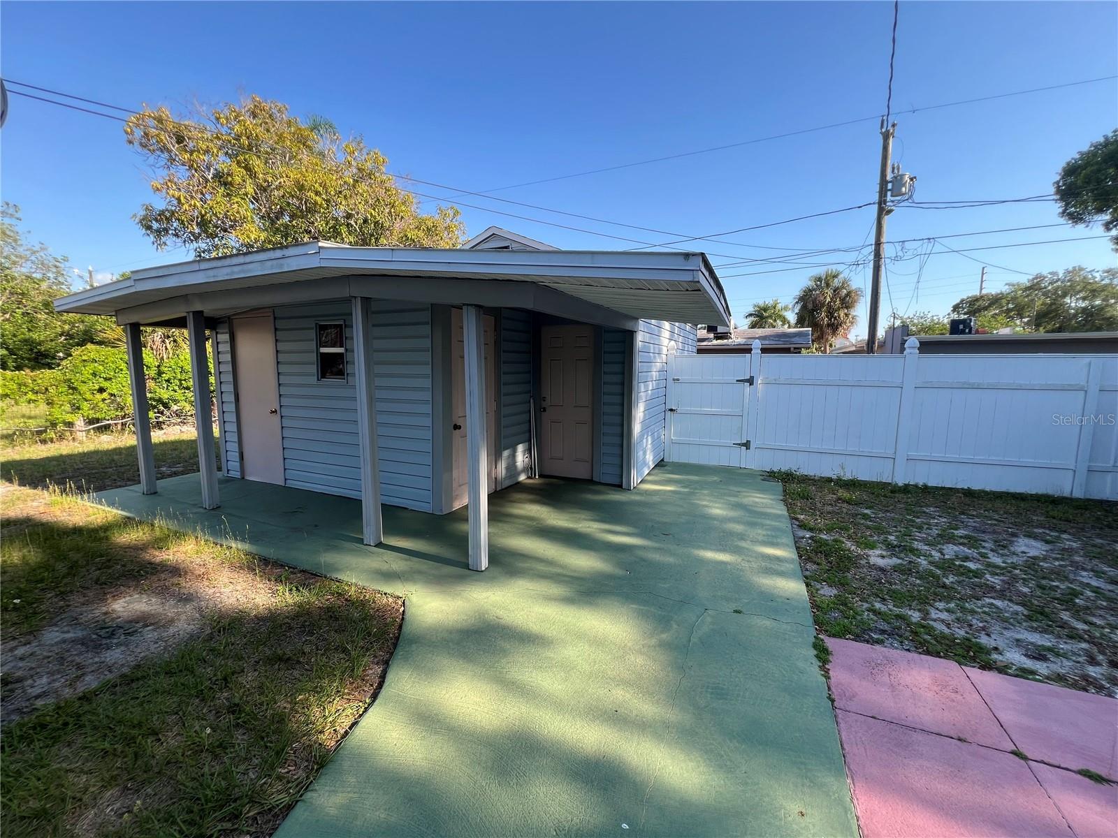 CENTRAL PARK REV - Residential