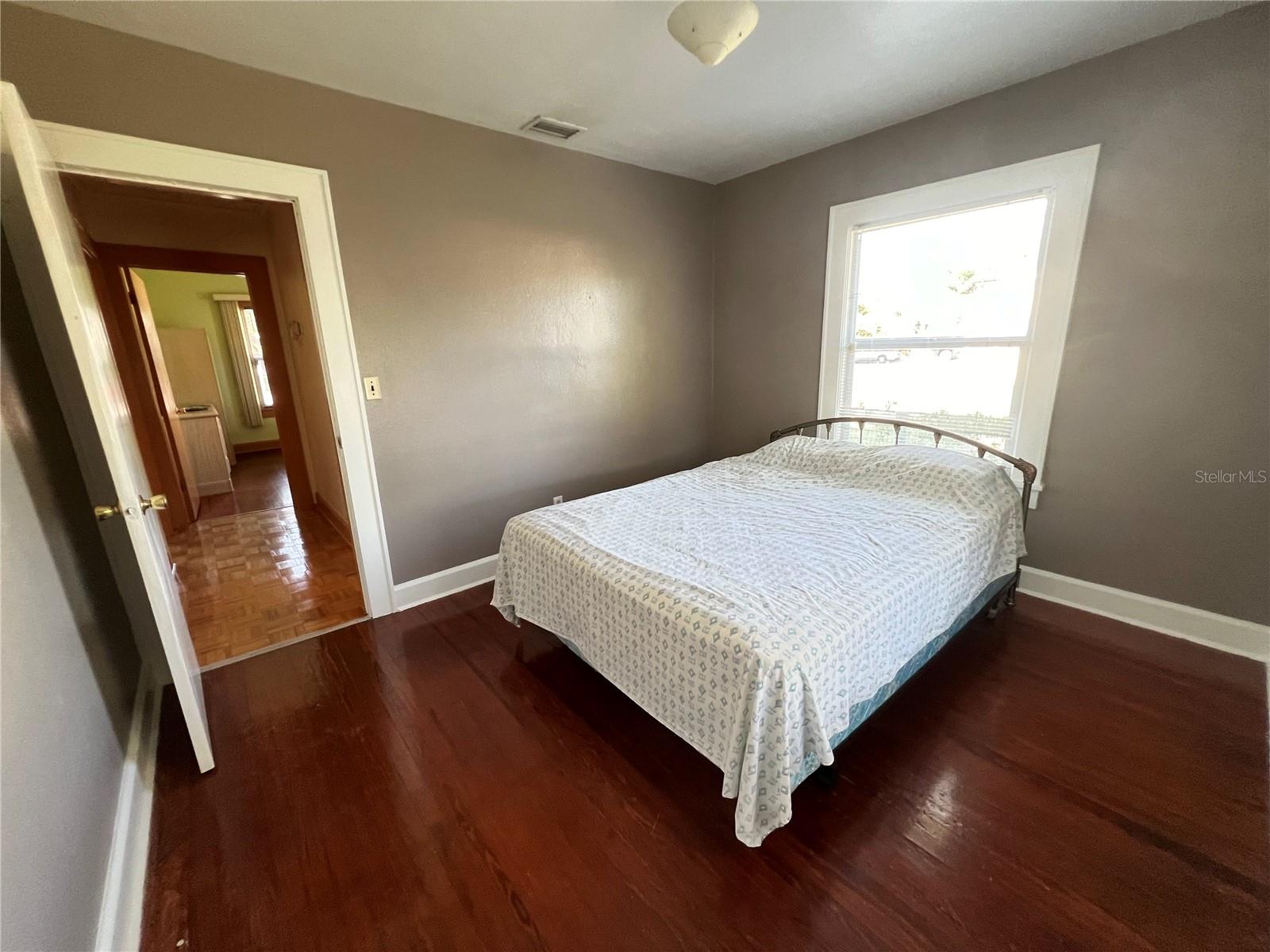 CENTRAL PARK REV - Residential