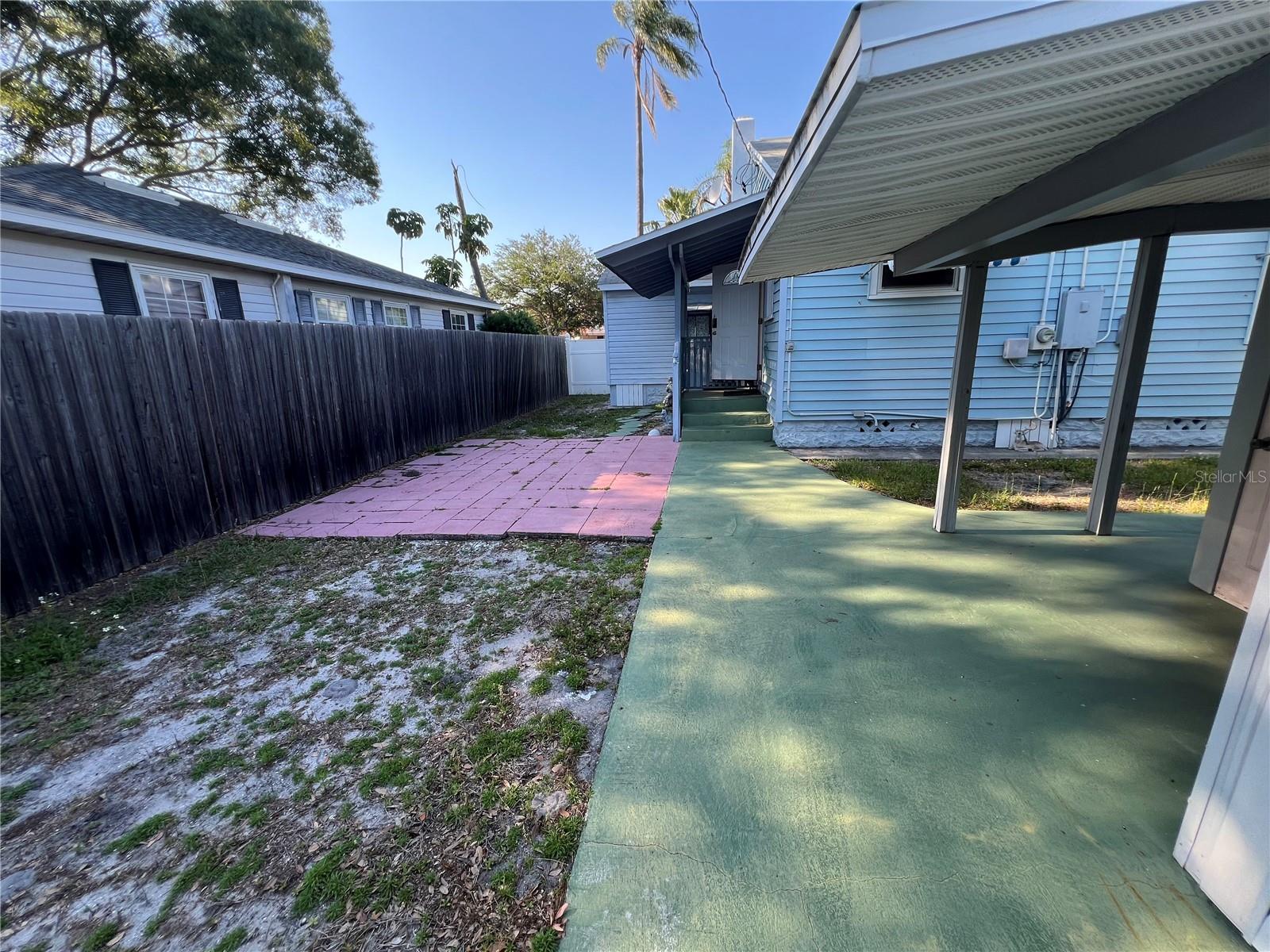 CENTRAL PARK REV - Residential