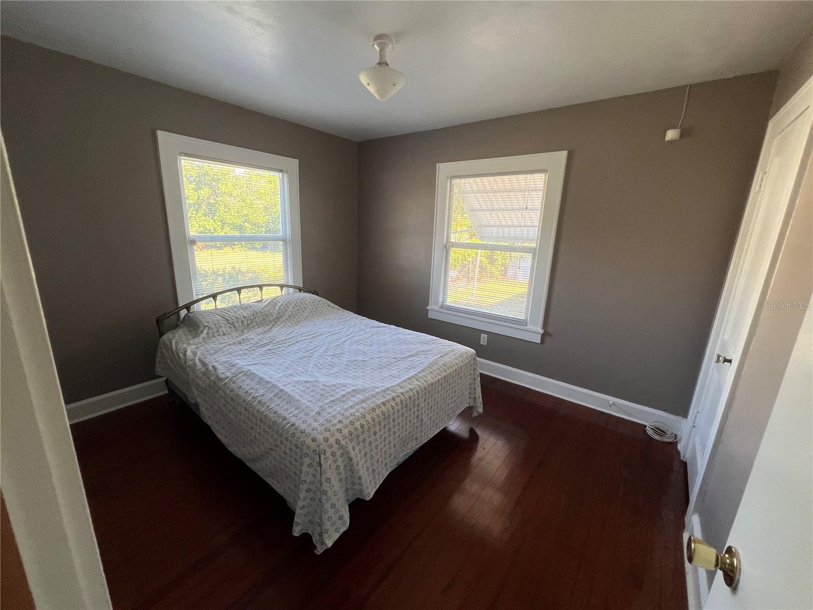 CENTRAL PARK REV - Residential