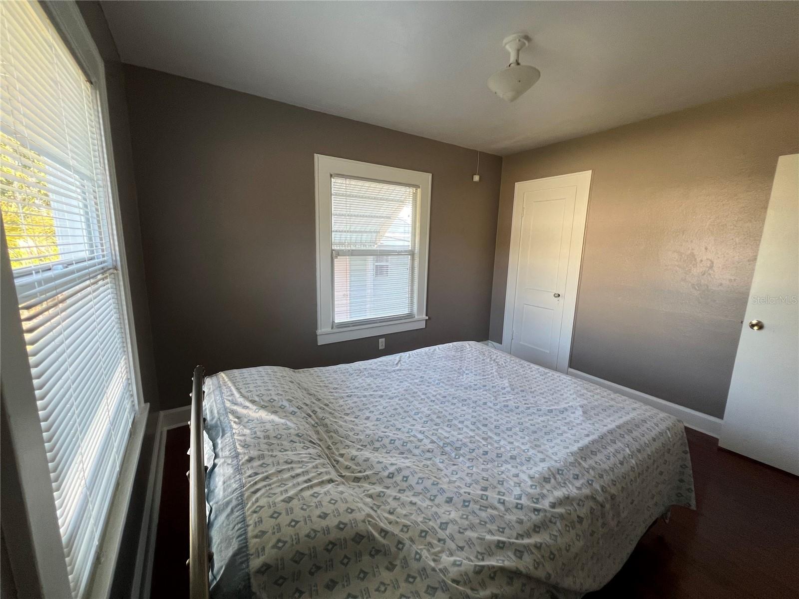 CENTRAL PARK REV - Residential