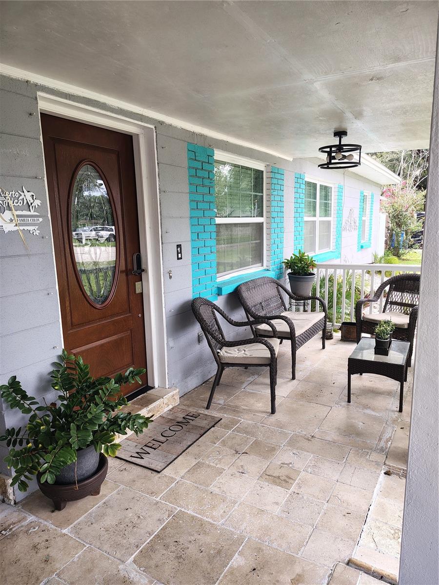 607 OAK RIDGE DRIVE