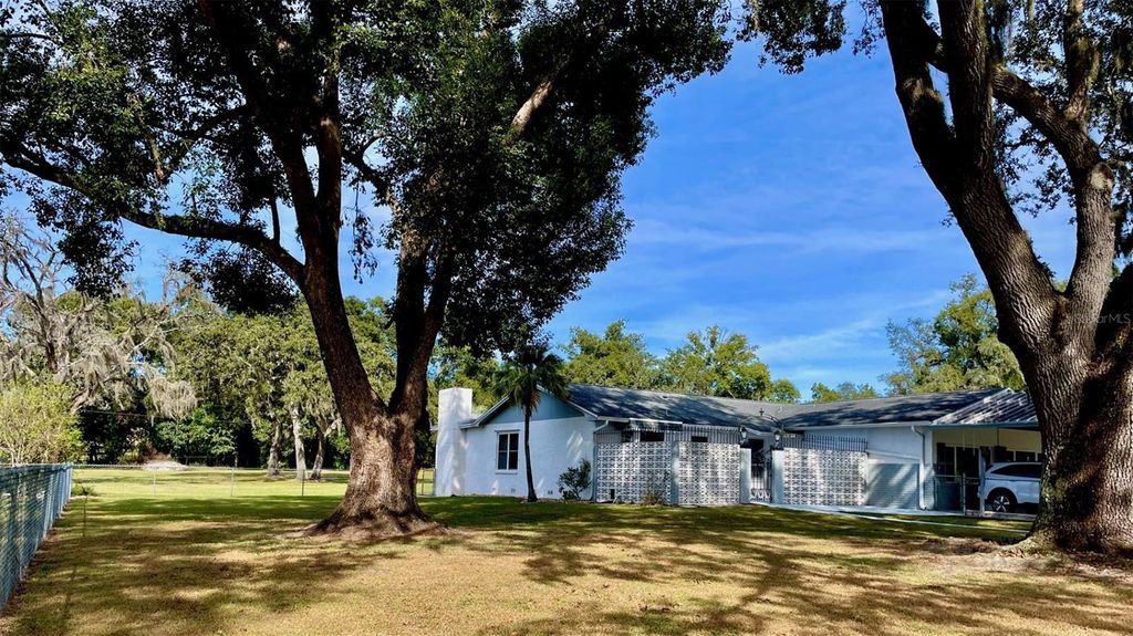 Photo of 38819 Otis Allen Road, Zephyrhills, FL 33540 (MLS # TB8393873)