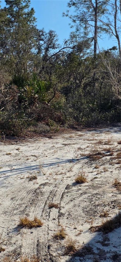 Tiny photo for 5700 Lake Erie Road, Groveland, FL 34736 (MLS # G5109033)