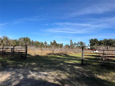 Tiny photo for 18250 Ravenswood Road, Altoona, FL 32702 (MLS # G5105562)