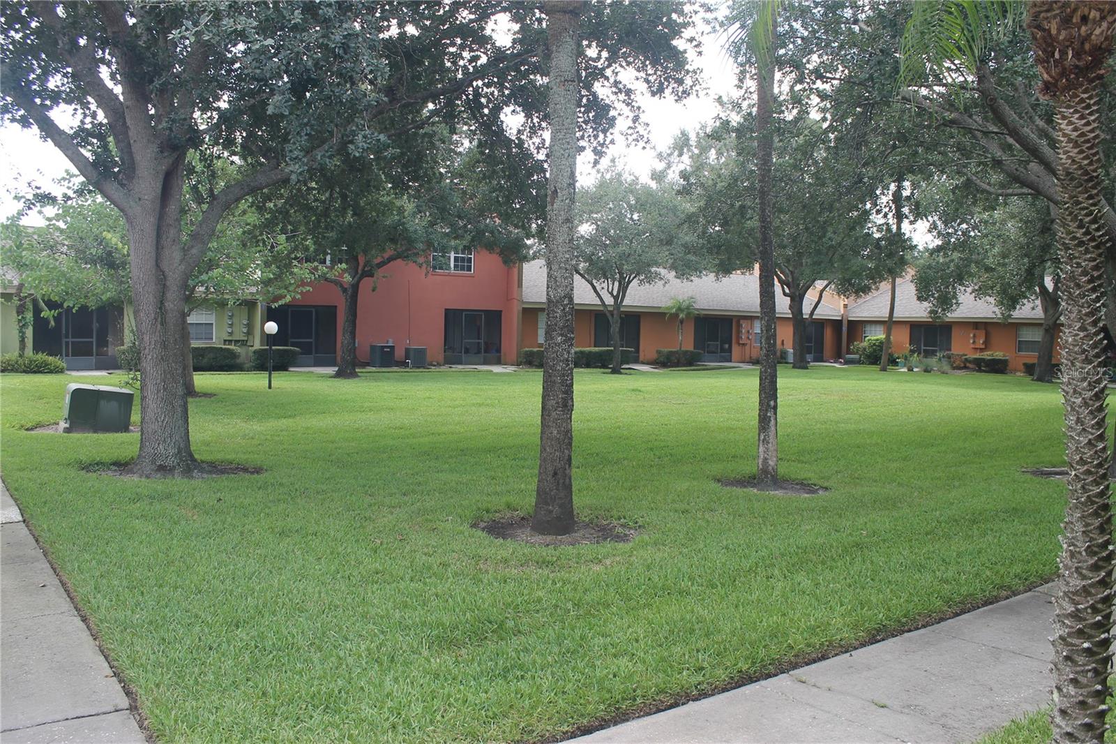 WRENWOOD CONDO - Residential