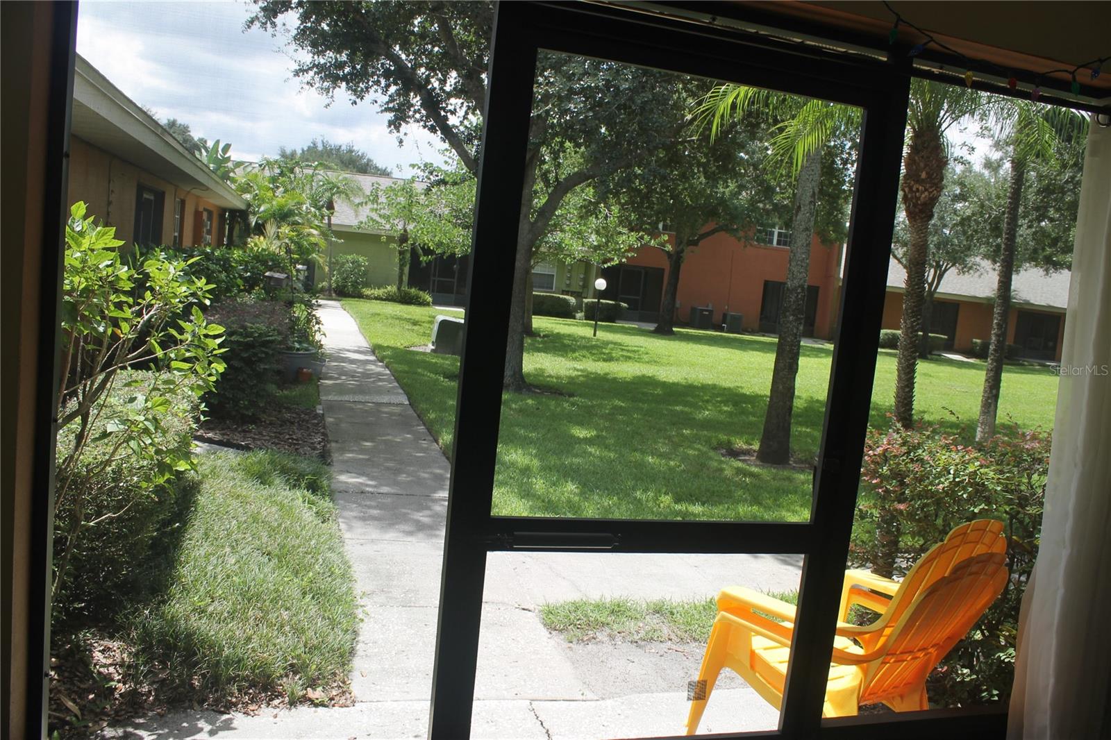 WRENWOOD CONDO - Residential