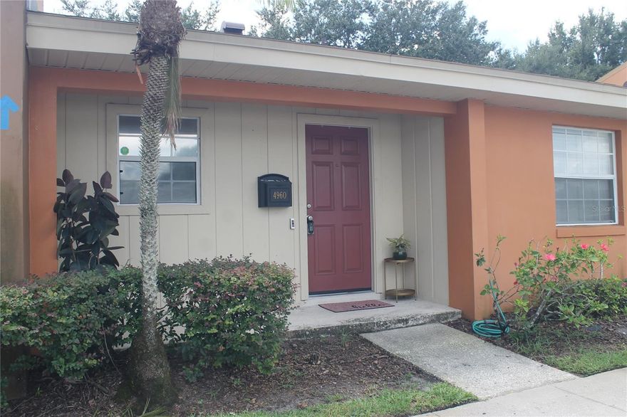 Very well maintained cozy condo in Winter Park. This condo has one bedroom, and one bathroom. Living area has beautiful laminate flooring in the bedroom, family, room, and dining area, Kitchen and bathroom are tile.  Appliances that stays are washer, dryer, fridge, oven, microwave, and ceiling fan! Basically just pack your bags, and move right in! This condo also features a storage room, and a screened in patio area that opens up to a beautifully landscaped courtyard. The complex has a clubhouse that you can rent out for a party, and a community pool. Association fees cover the sewer, water, trash, ground, and pool maintenance. There is a private mailbox in the front porch. Roof was replaced in 2022. This is located in a great location. Come and see it for yourself, schedule an appointment today!!!