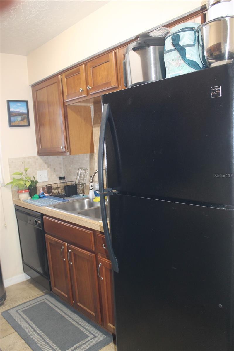 WRENWOOD CONDO - Residential