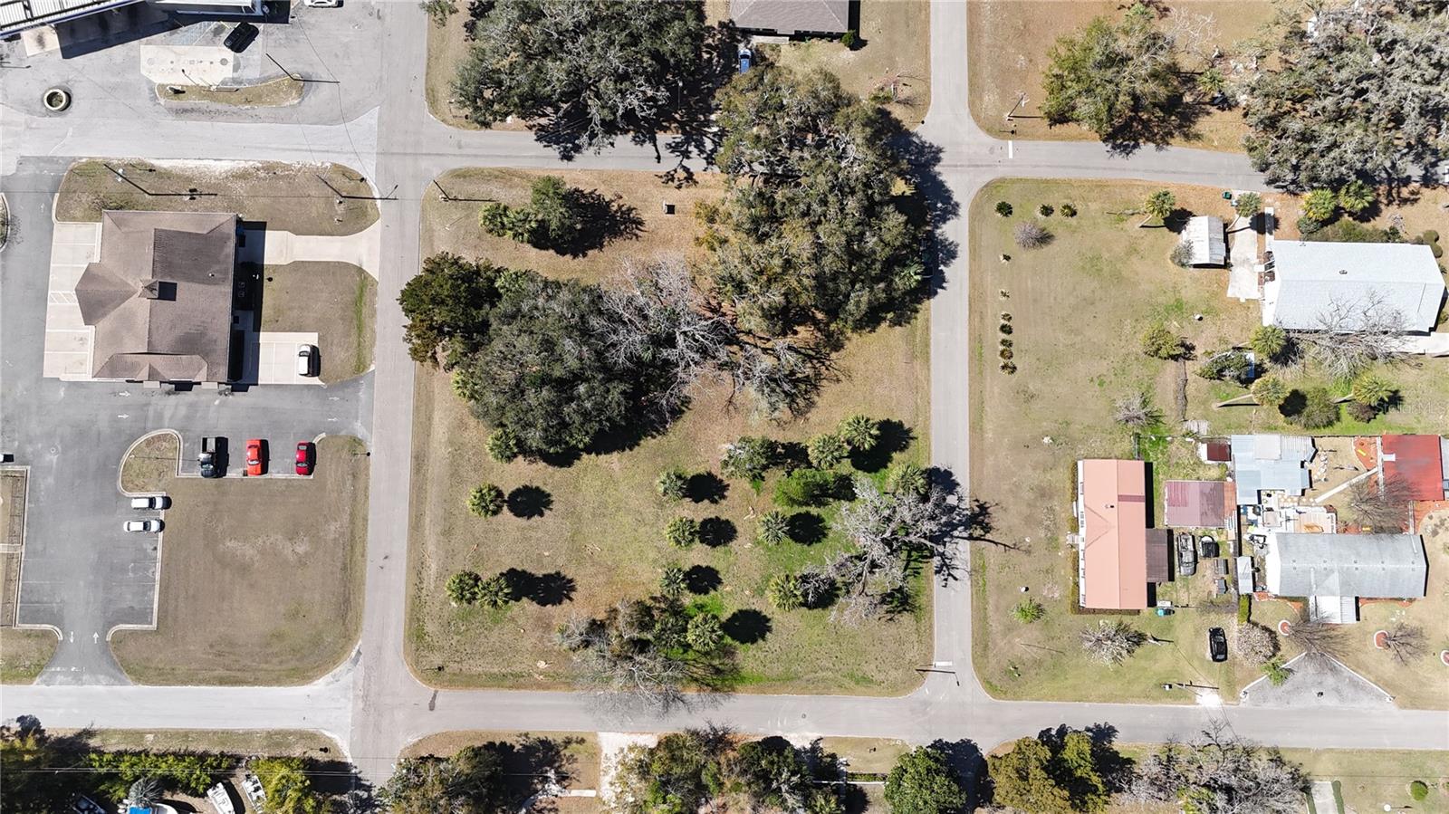 TOWN/BRANFORD - Land