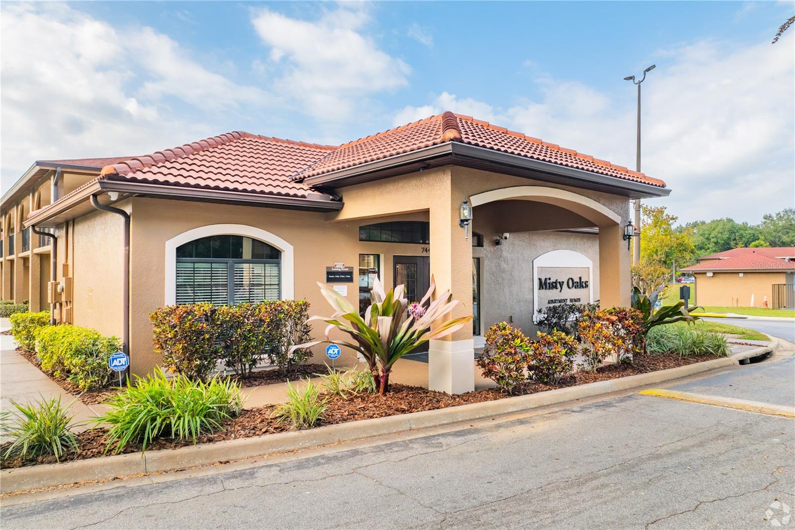 752 SPRING WEST ROAD 103