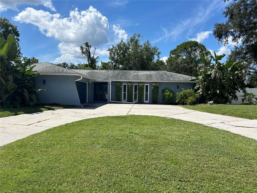 Photo of 4727 Steel Dust Lane, Lutz, FL 33559 (MLS # TB8430089)
