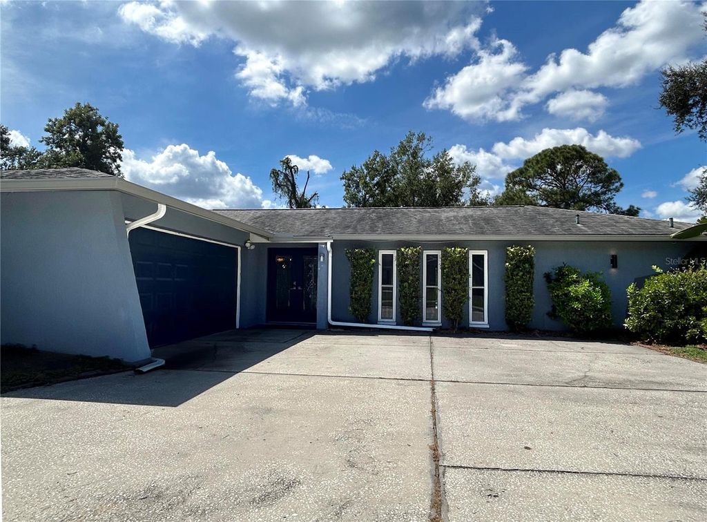 Photo of 4727 Steel Dust Lane, Lutz, FL 33559 (MLS # TB8430089)
