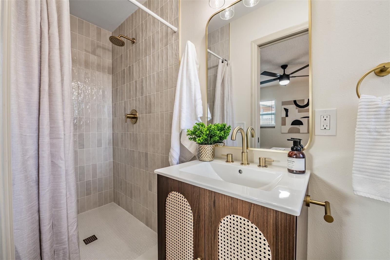 LANGS SUB - Residential