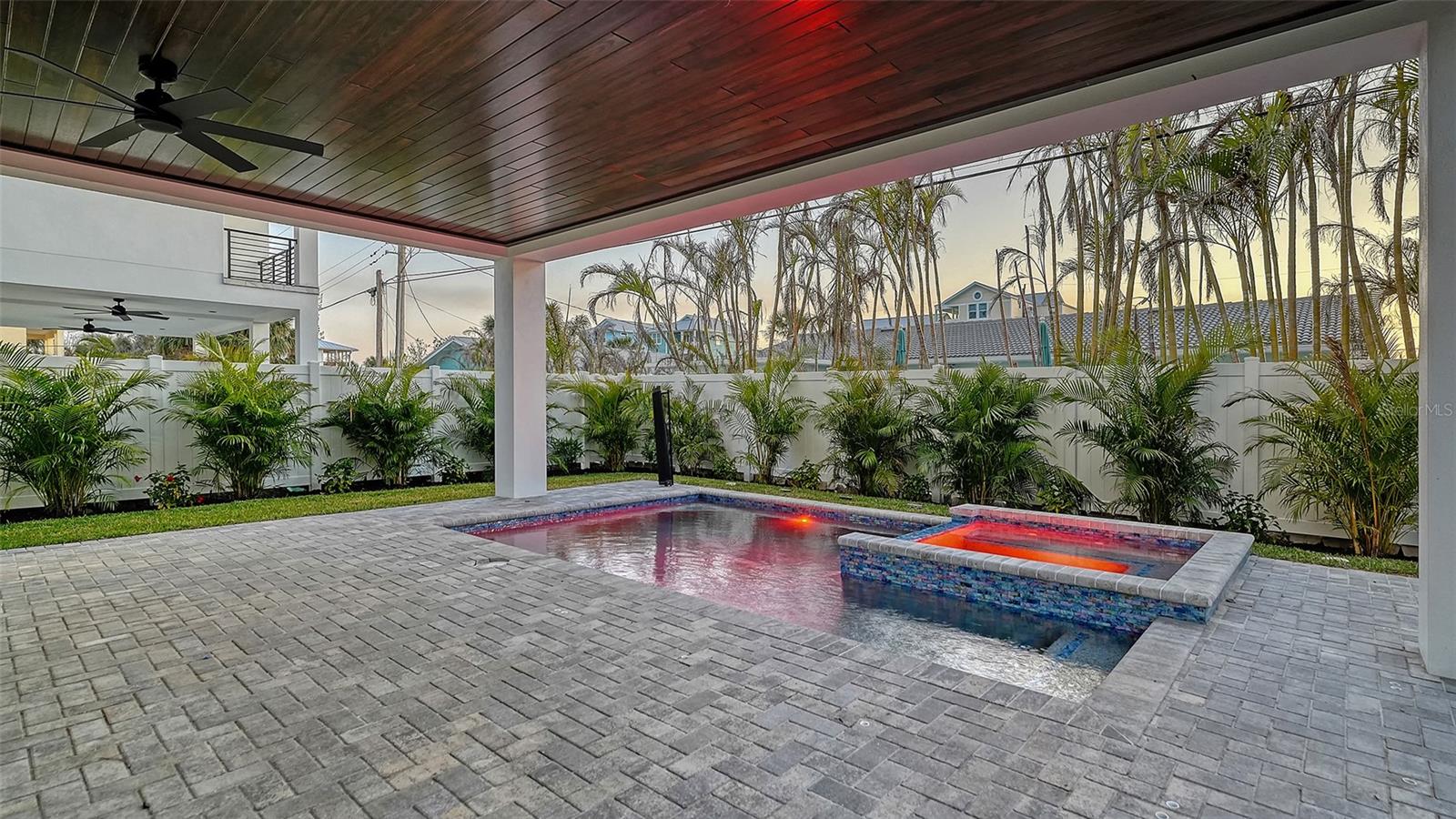 ENGLEWOOD SHORES SUB - Residential