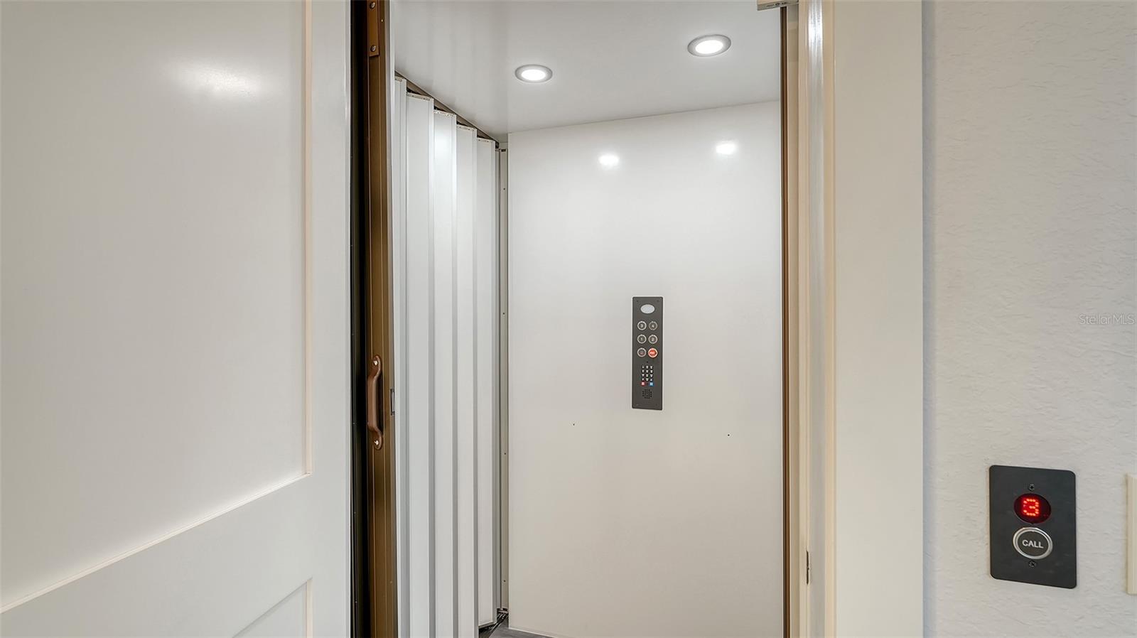 ENGLEWOOD SHORES SUB - Residential