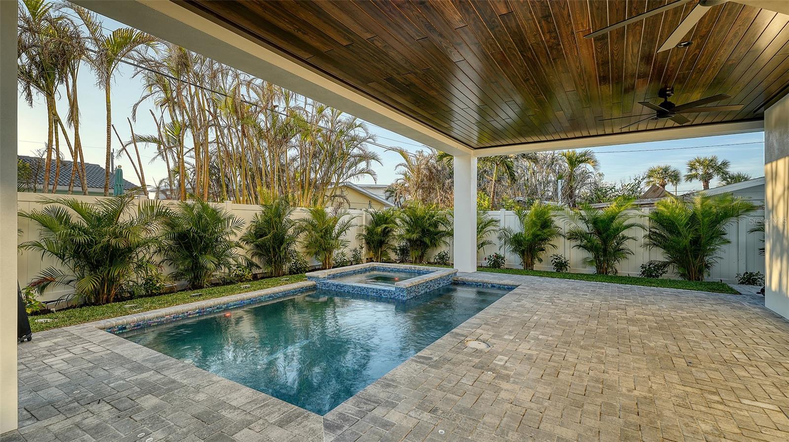 ENGLEWOOD SHORES SUB - Residential