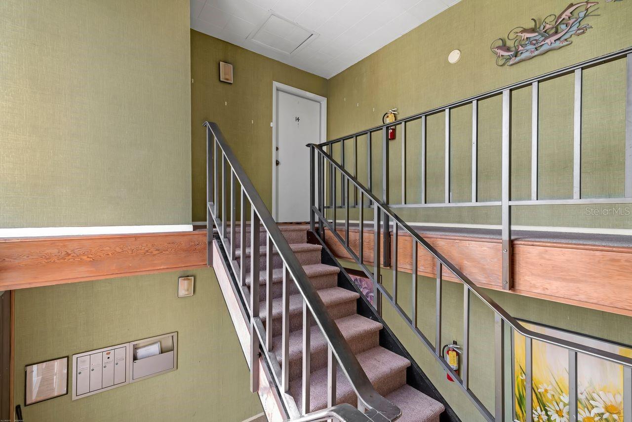 SHADOW LAKE CONDO - Residential