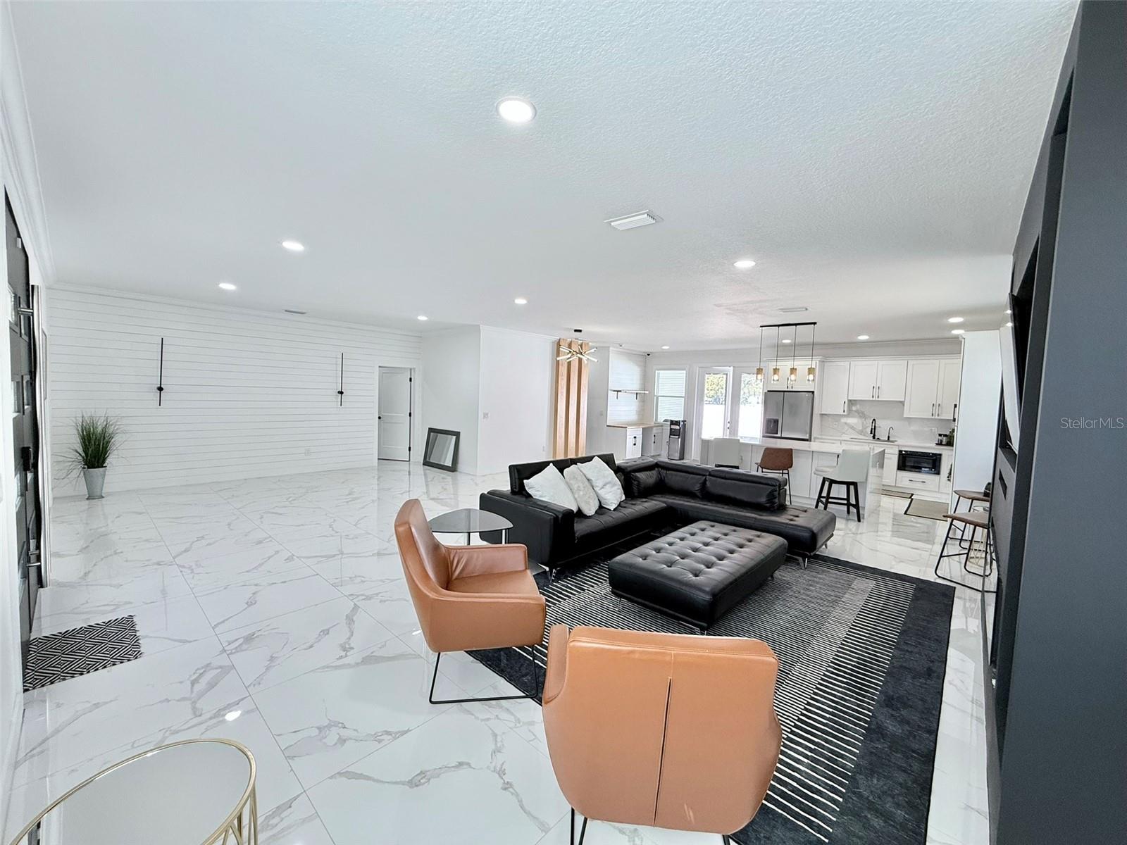 MANHATTAN PARK - Residential