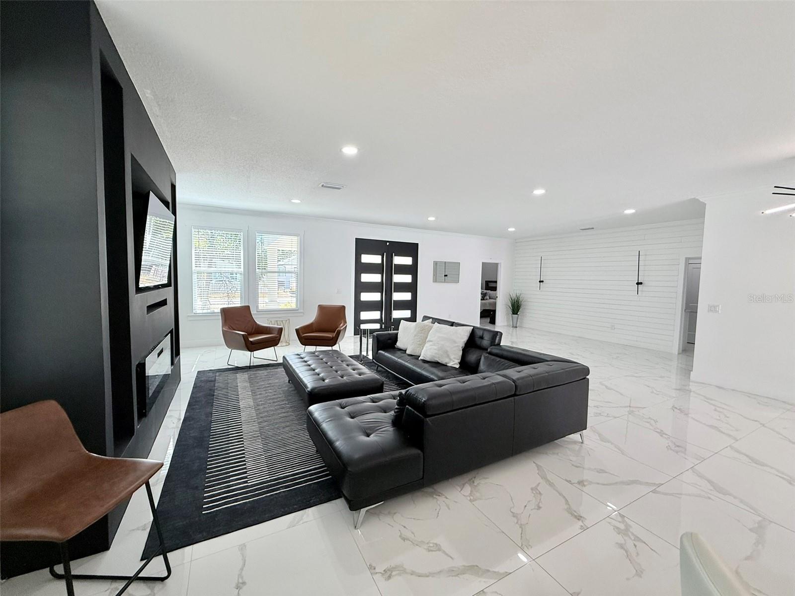 MANHATTAN PARK - Residential