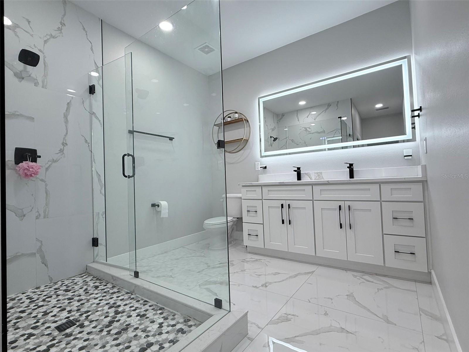 MANHATTAN PARK - Residential