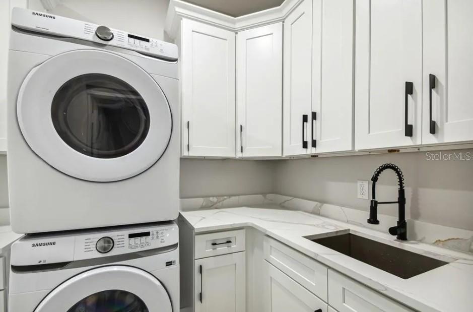 MANHATTAN PARK - Residential