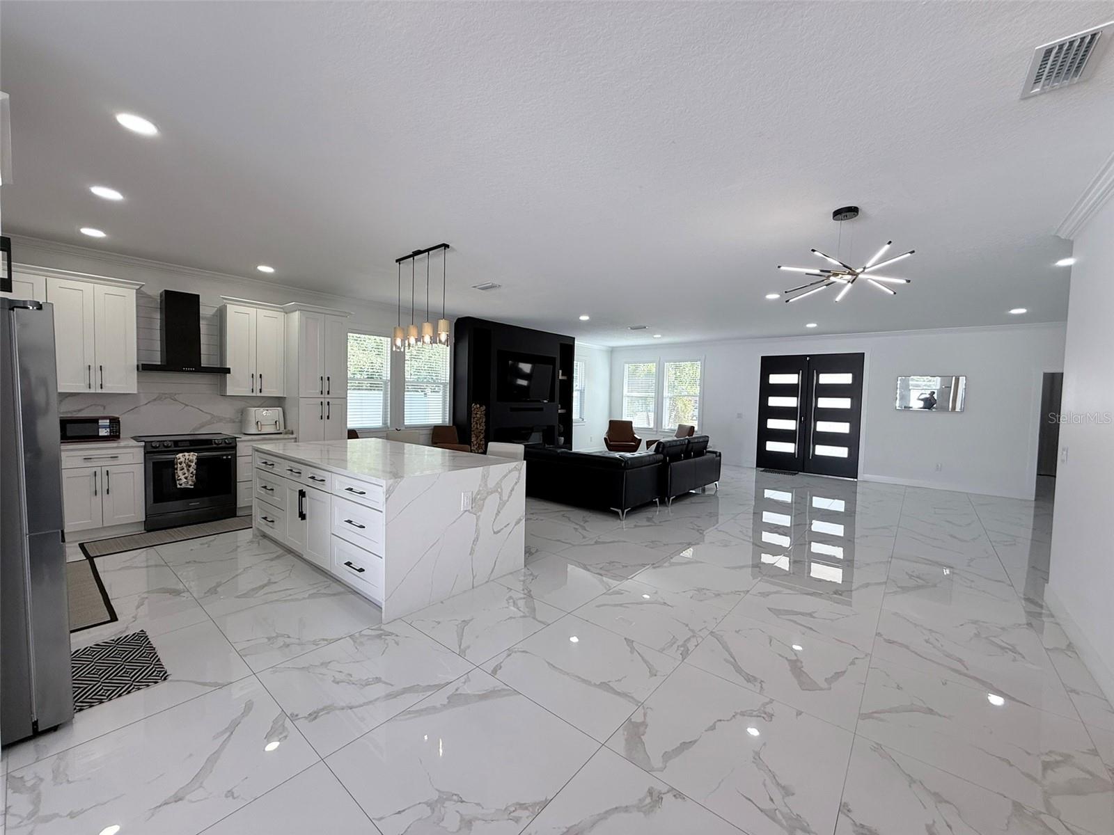 MANHATTAN PARK - Residential