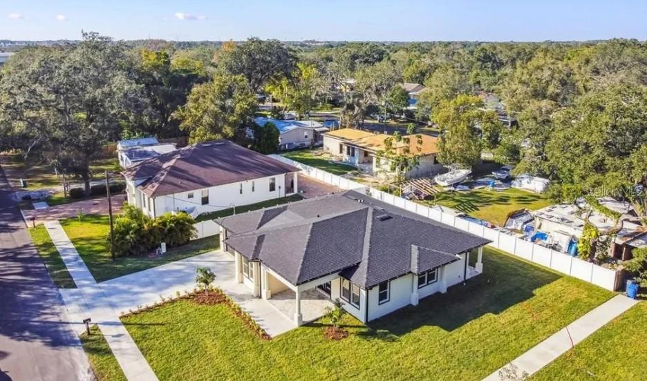 MANHATTAN PARK - Residential