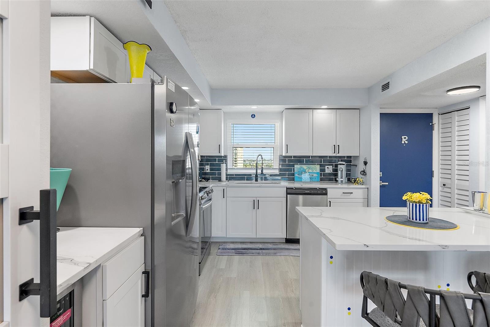 COLUMBIA TOWERS CONDO - Residential