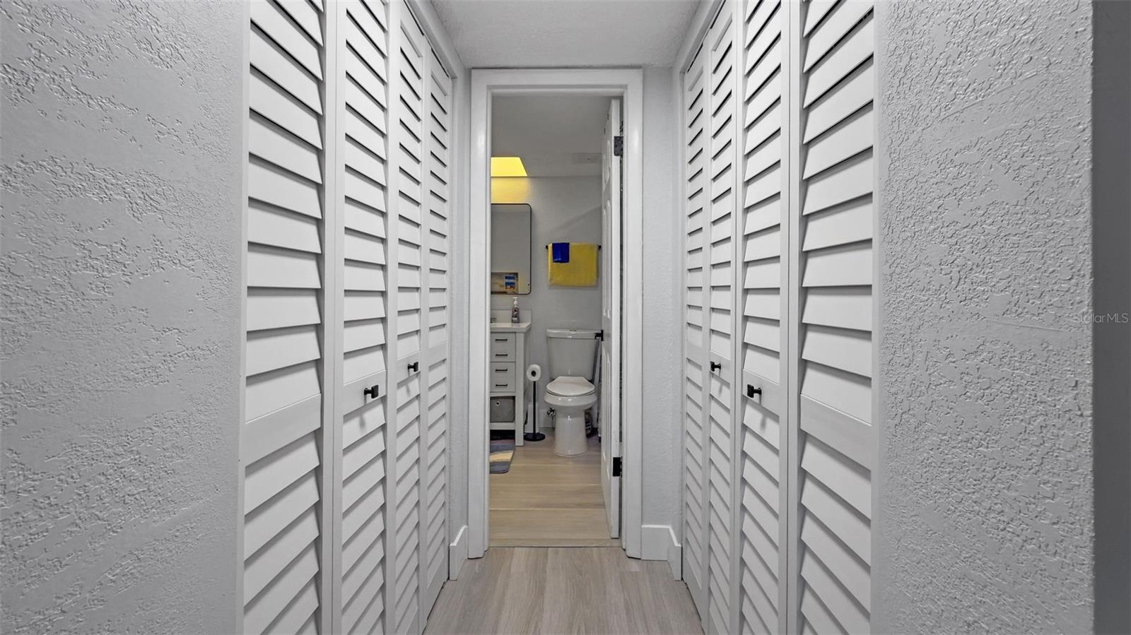 COLUMBIA TOWERS CONDO - Residential