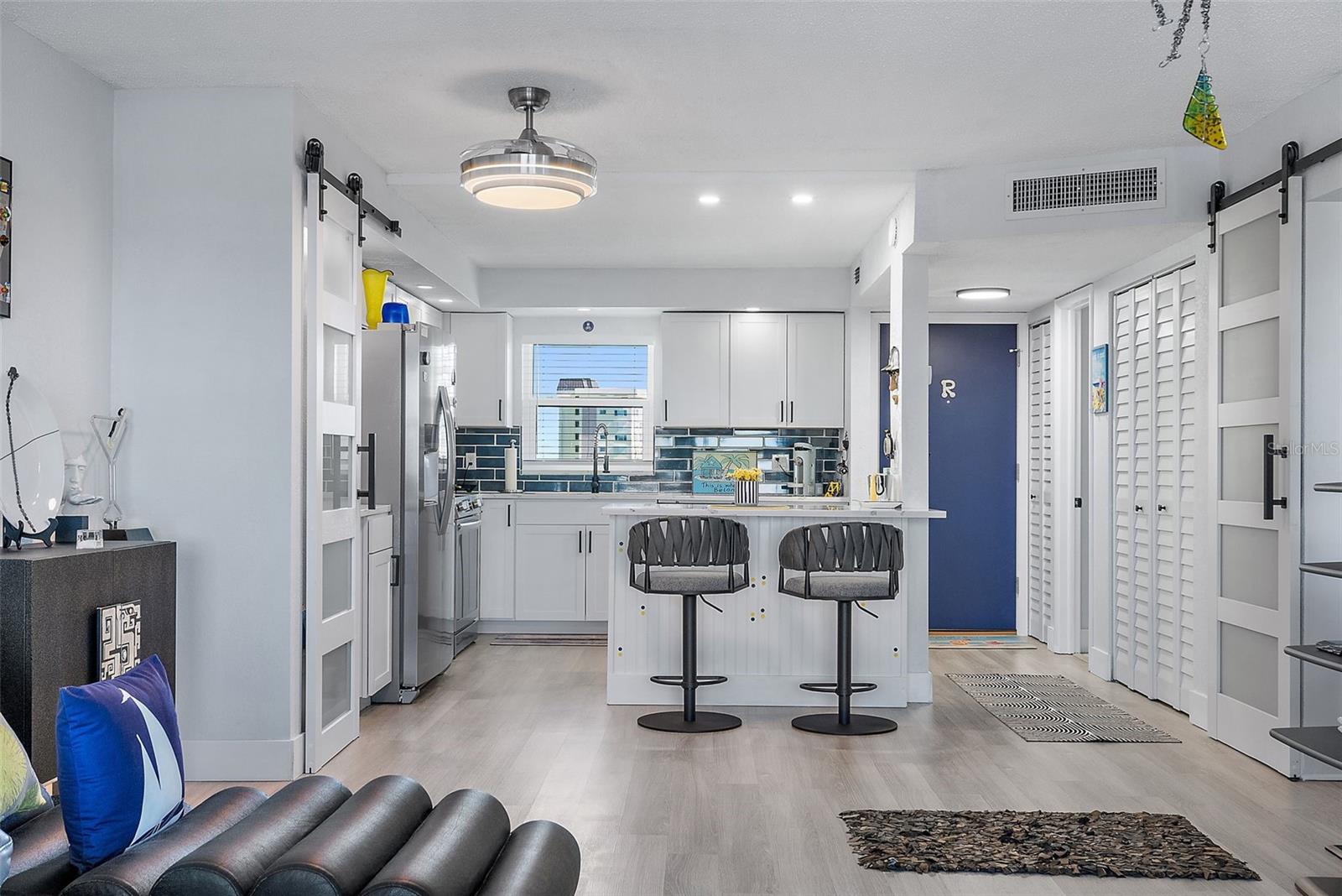 COLUMBIA TOWERS CONDO - Residential