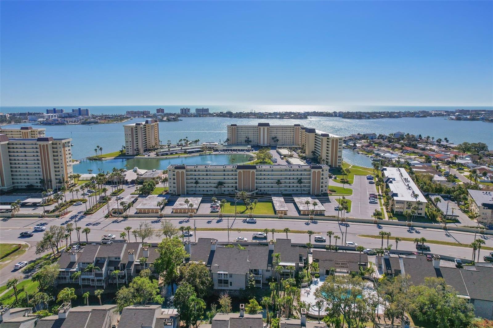 COLUMBIA TOWERS CONDO - Residential