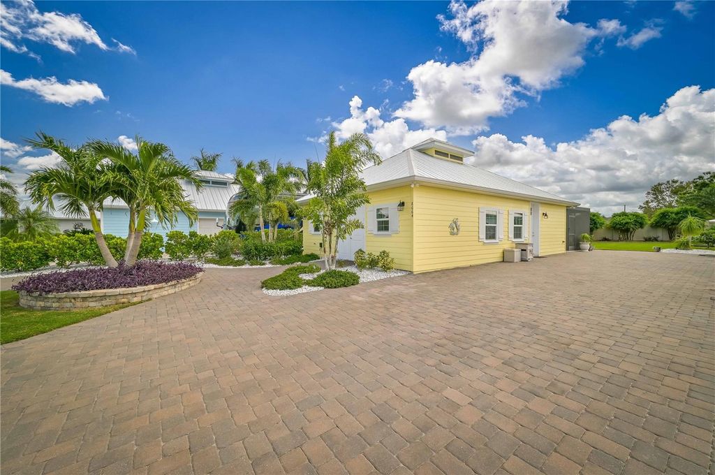 Photo of 8664 SW Sand Crane Circle, Arcadia, FL 34269 (MLS # TB8415986)