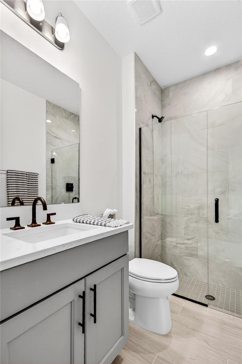 RIVERSIDE OAKS PH 4 - Residential