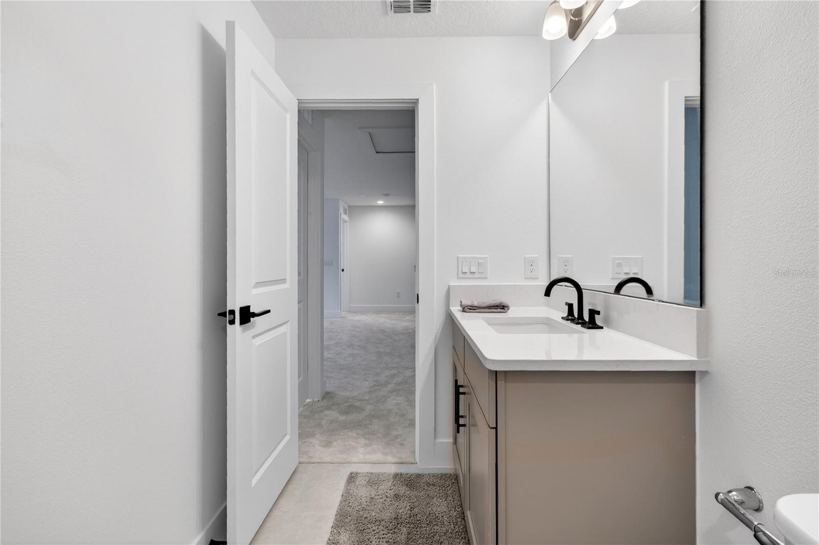 RIVERSIDE OAKS PH 4 - Residential