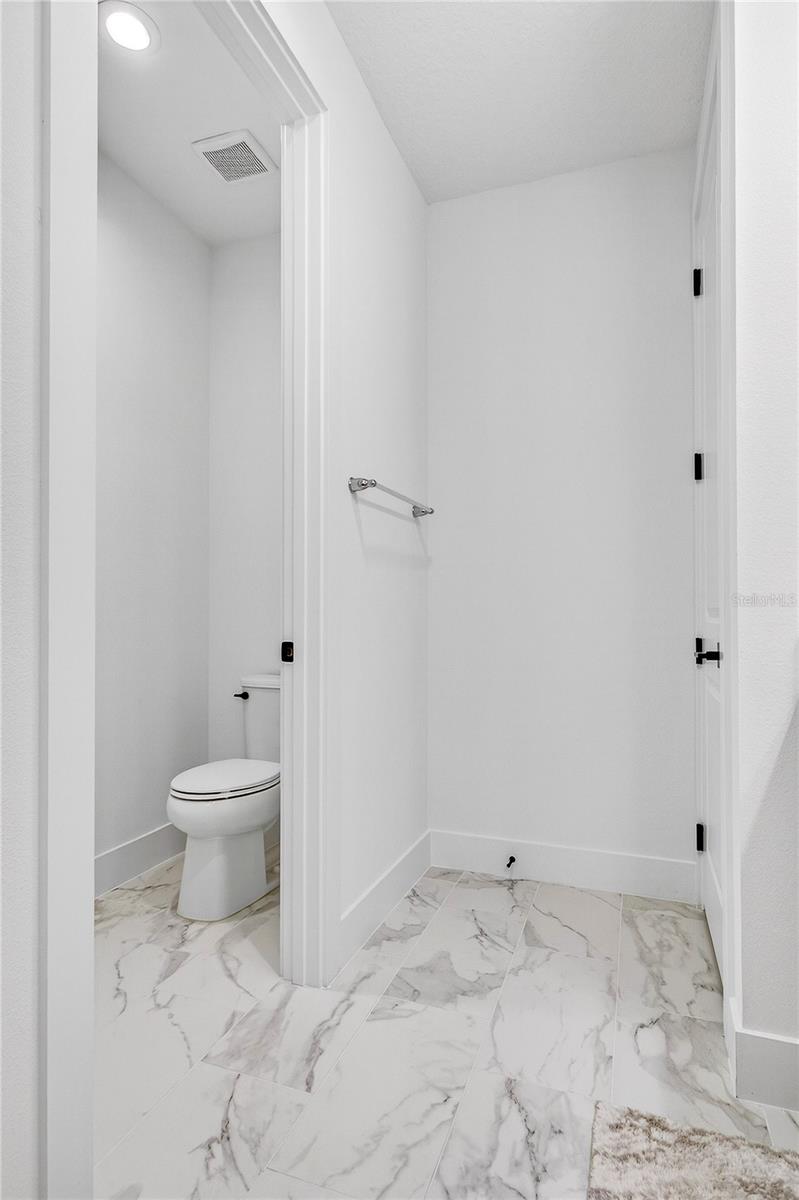 RIVERSIDE OAKS PH 4 - Residential