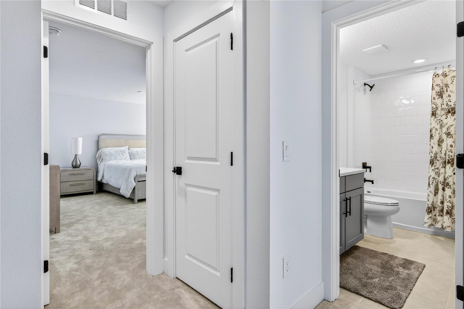 RIVERSIDE OAKS PH 4 - Residential